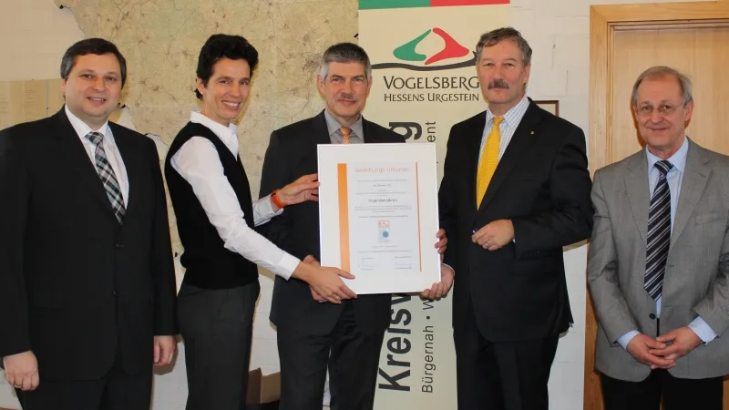 Verleihung des RAL-G&uuml;tesiegels &bdquo;Mittelstandsfreundliche Kommunalverwaltung&ldquo;