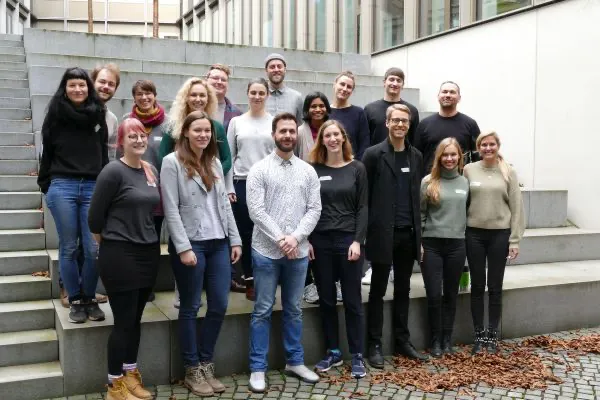 Die Stipendiatinnen und Stipendiaten der Förderrunde 1/2020 des Hessen Ideen Stipendiums. Aus den hessischen Hochschulen werden insgesamt 12 Teams für ein halbes Jahr gefördert. (Quelle: Science Park Kassel GmbH)