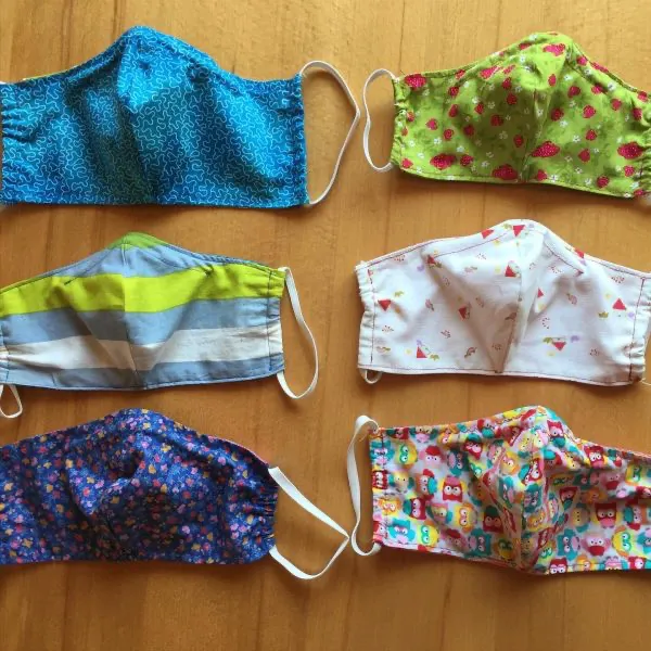Einige Maskenmodelle der Schülerfirma einbeuteln. (Quelle: einbeuteln)