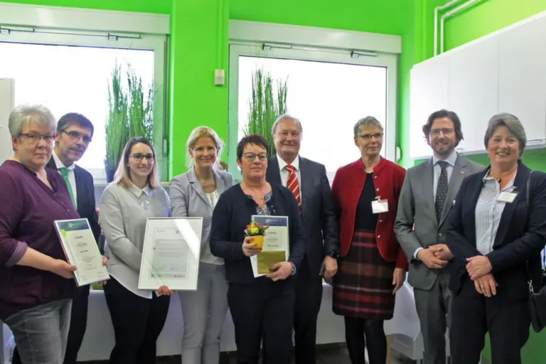 Pascoe Naturmedizin macht sich mit INQA fit für die Zukunft