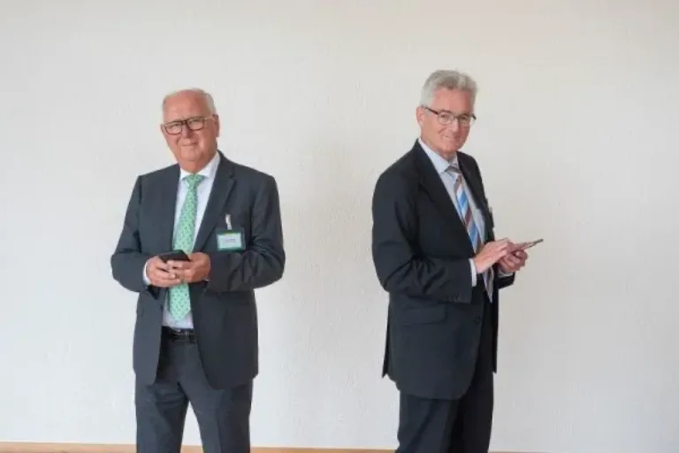 Über 100 Teilnehmer am Digitalen Bildungsforum