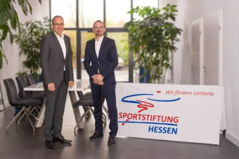 Hessischer Innenminister Beuth dankt GAL Digital aus Hungen für großes Engagement