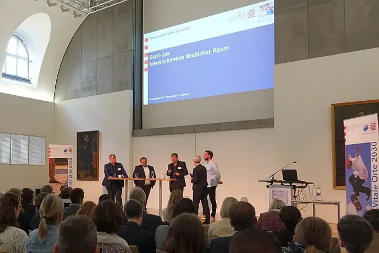 Praxisforum diskutiert Unterstützung von Start-ups im ländlichen Raum