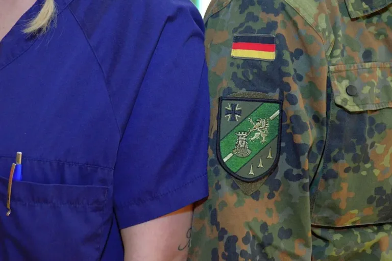 Bundeswehr will Verbindungen zur Wirtschaft herstellen, um Reservistendienst zu stärken