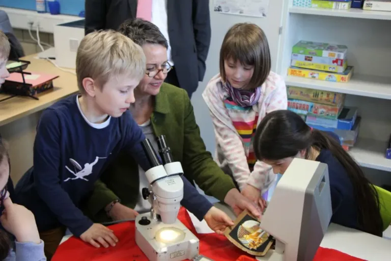 Grundschulkinder in Cölbe sind jetzt kleine Forscher