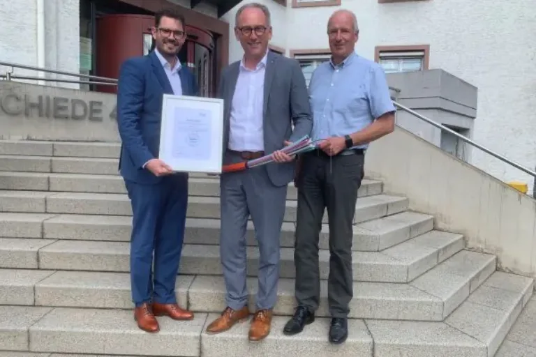 Digitalpolitiker: Bundesverband zeichnet Landrat Köberle aus