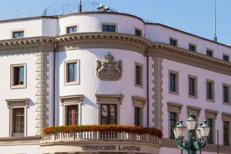 Innenminister Peter Beuth: „Kommunale Zusammenarbeit schafft Spielräume“