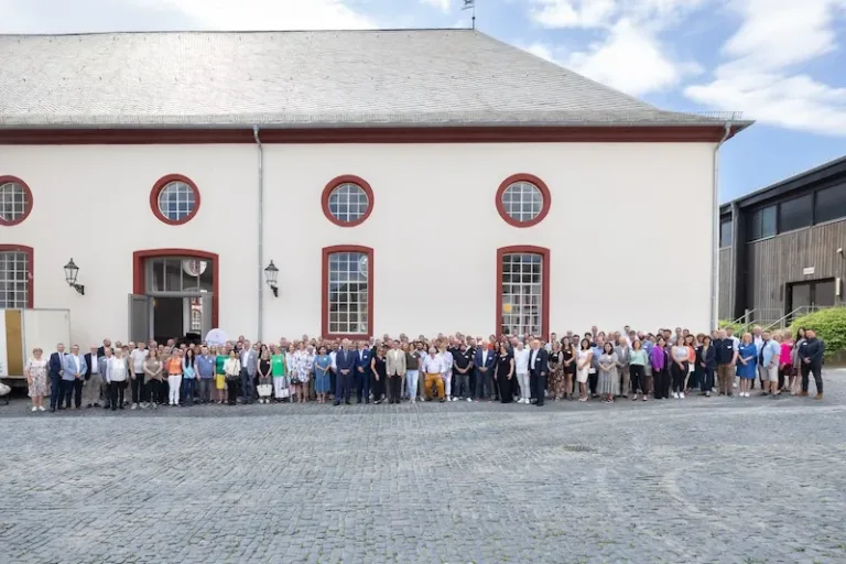 „Dorfgasthäuser sind wie unser Land: vielfältig, traditionsreich, verwurzelt, regional und innovativ“