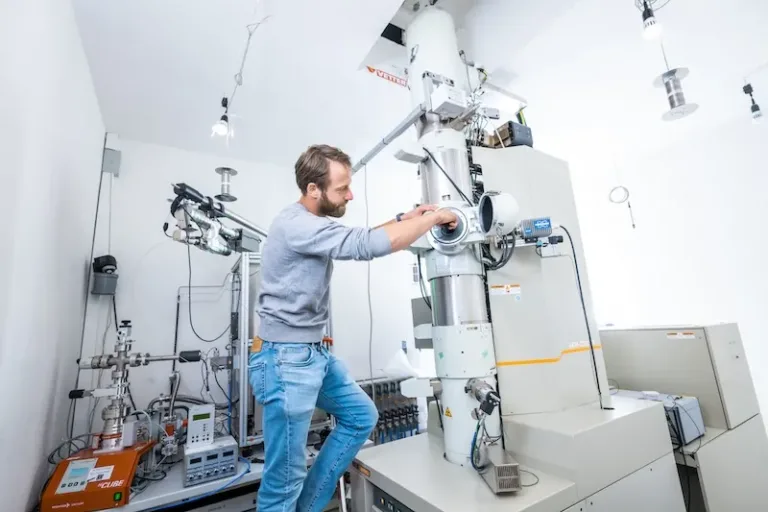 FinD Mi: Datenbank für Großgeräte stärkt Forschung in Mittelhessen