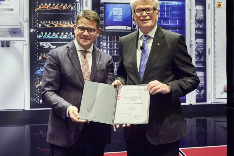 Land Hessen verleiht Ehrenprofessur an Dr. Friedhelm Loh