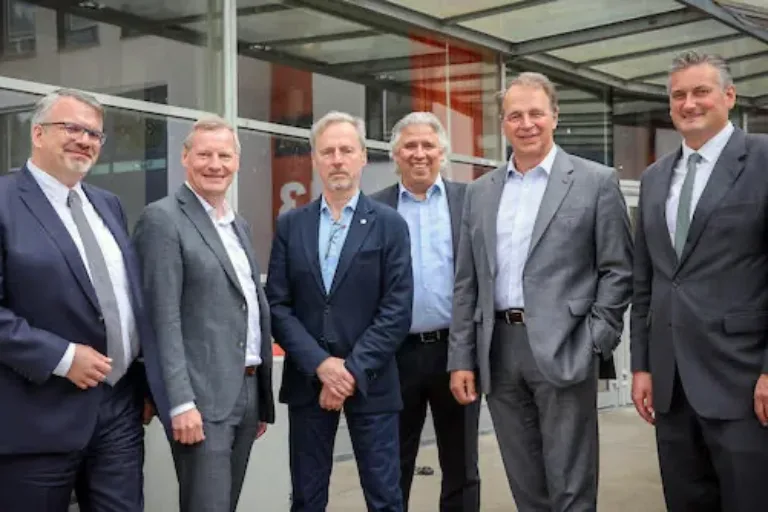 Udo Diehl neuer Vorsitzender der IHK-Regionalversammlung Marburg